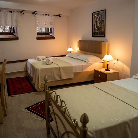 Hotel Borklad Берат Стая снимка